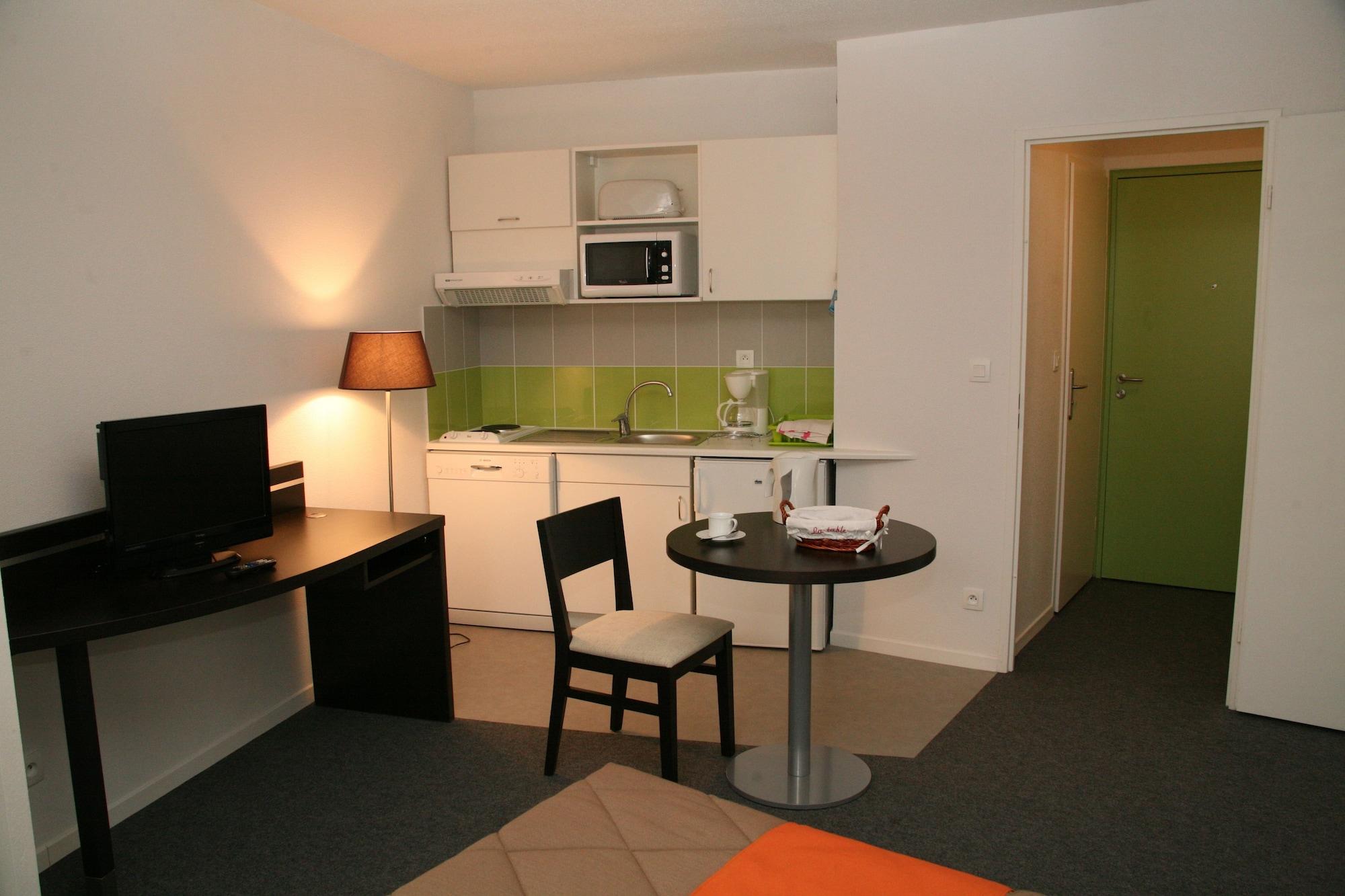 Nemea Appart Hotel Home Suite Nancy Centre المظهر الخارجي الصورة