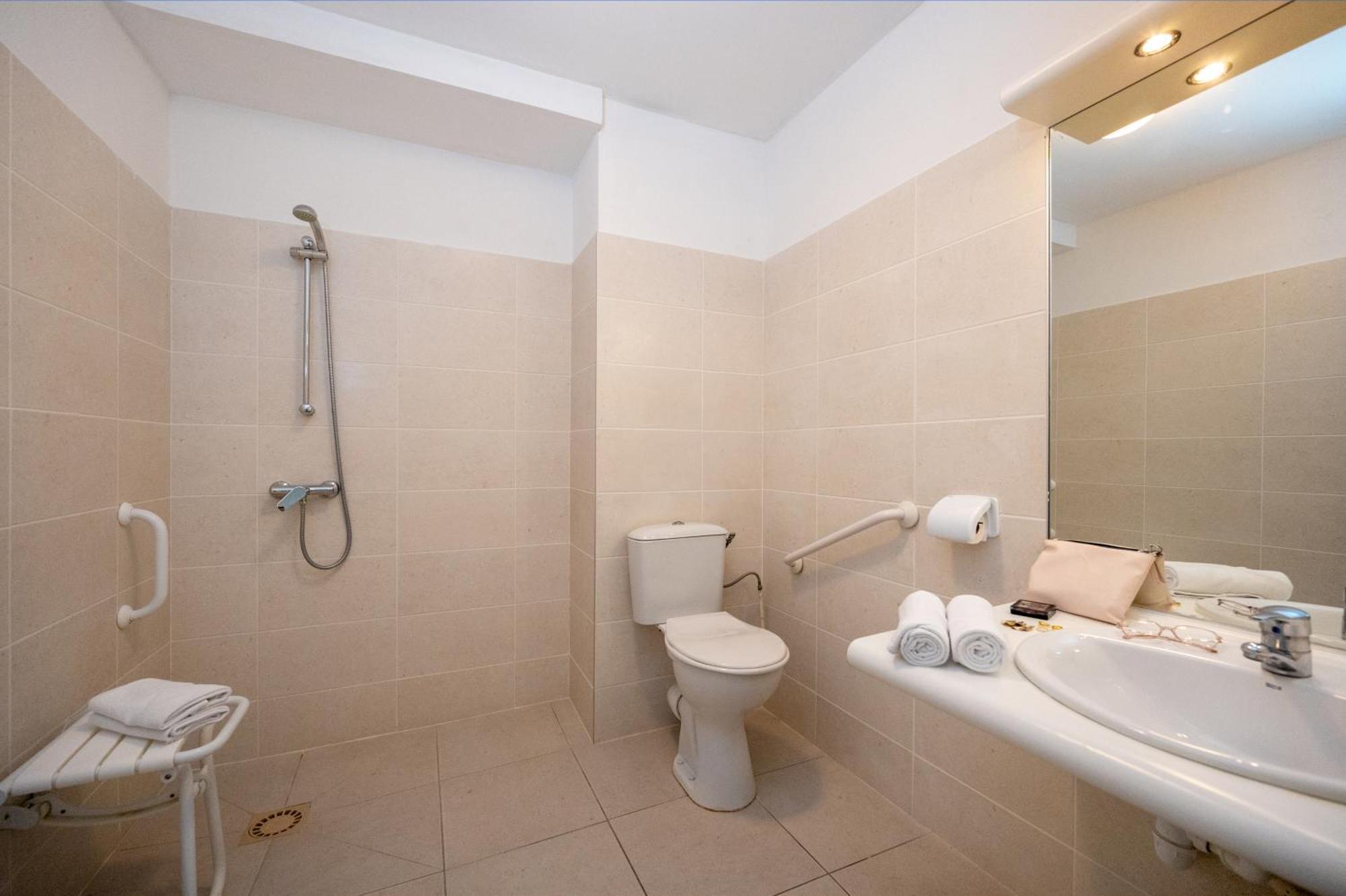 Nemea Appart Hotel Home Suite Nancy Centre المظهر الخارجي الصورة