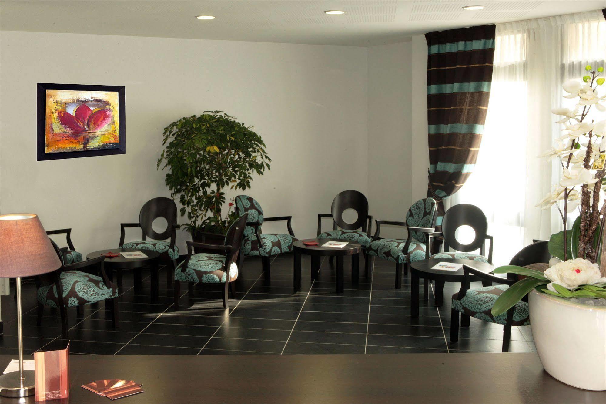 Nemea Appart Hotel Home Suite Nancy Centre المظهر الخارجي الصورة